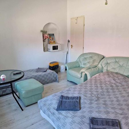 C2 Apartman Шиофок Экстерьер фото