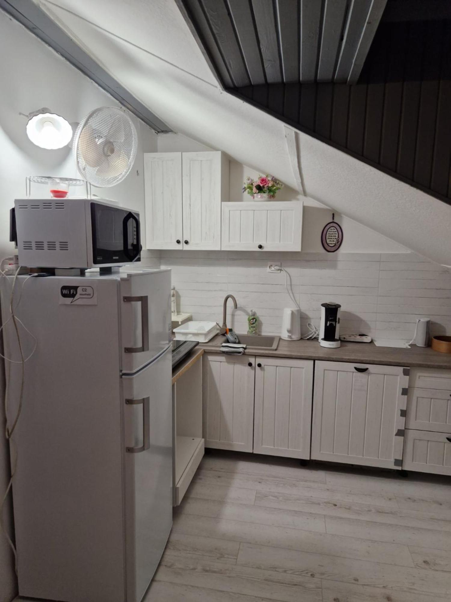 C2 Apartman Шиофок Экстерьер фото