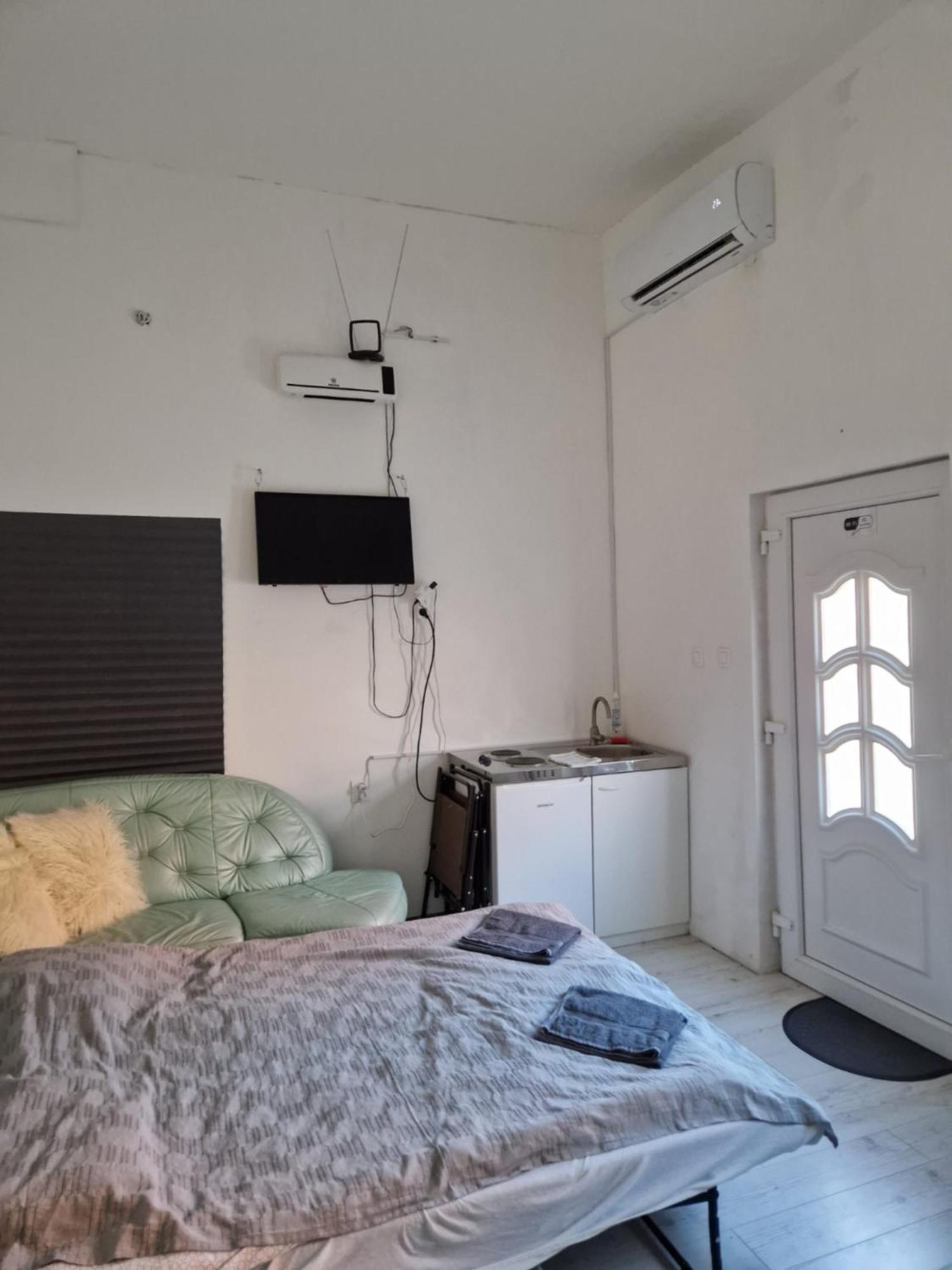 C2 Apartman Шиофок Экстерьер фото